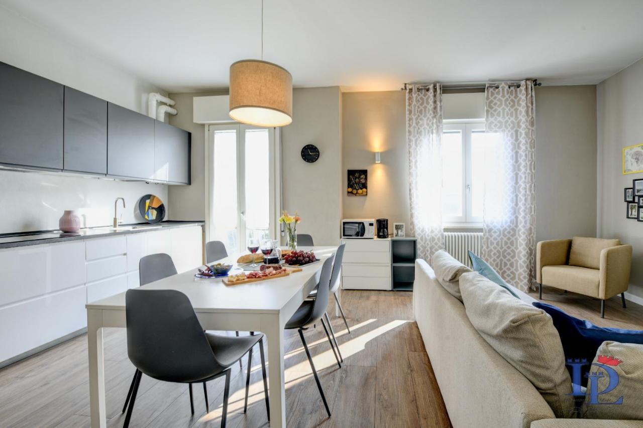 Desenzanoloft Official Partner Marriott Homes & Villas - Bacco Family Apartment Desenzano del Garda Buitenkant foto