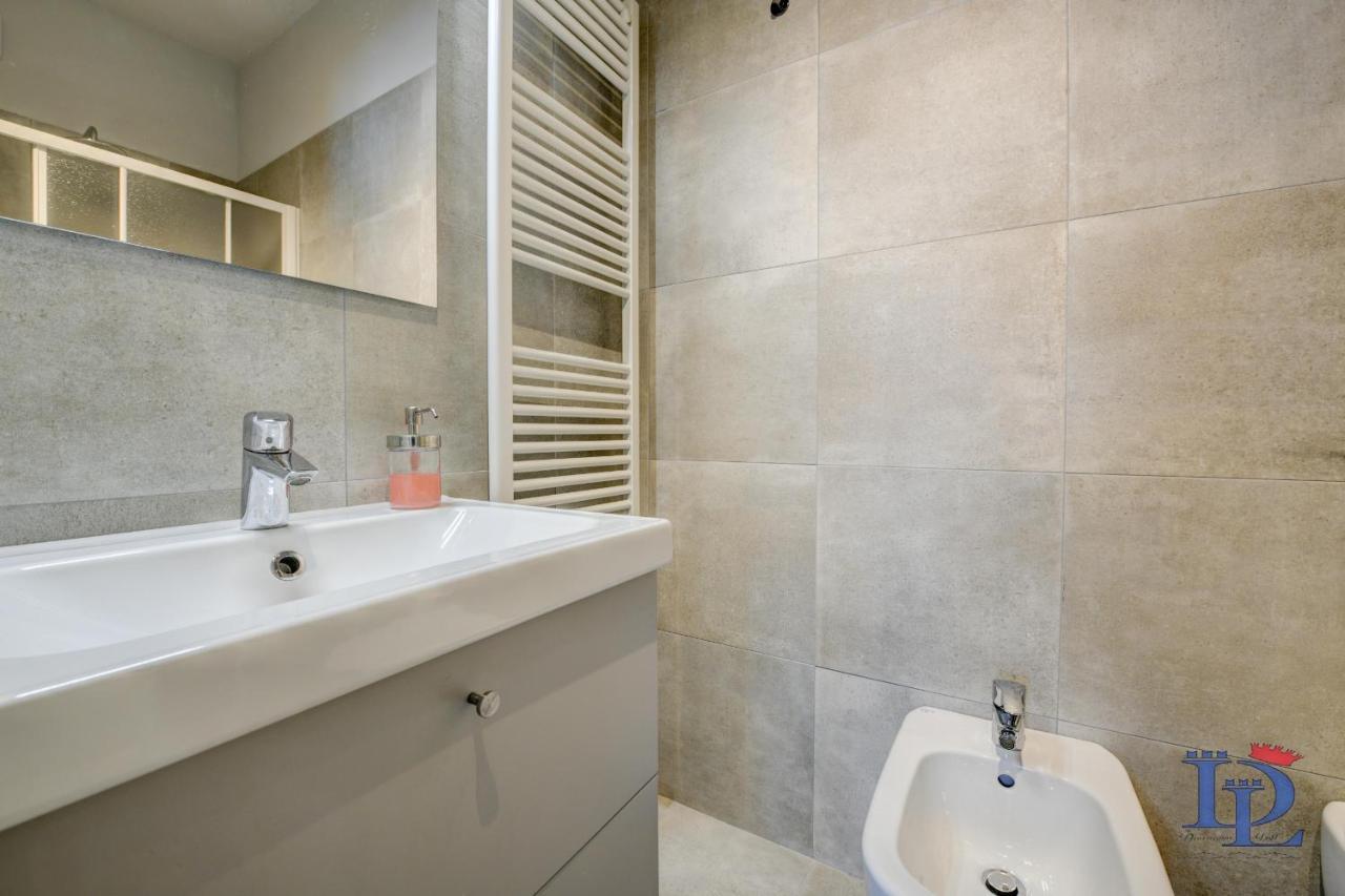Desenzanoloft Official Partner Marriott Homes & Villas - Bacco Family Apartment Desenzano del Garda Buitenkant foto