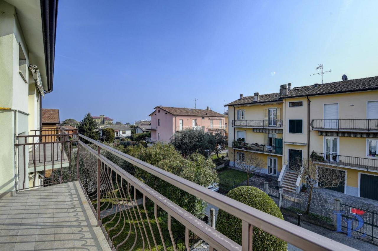 Desenzanoloft Official Partner Marriott Homes & Villas - Bacco Family Apartment Desenzano del Garda Buitenkant foto