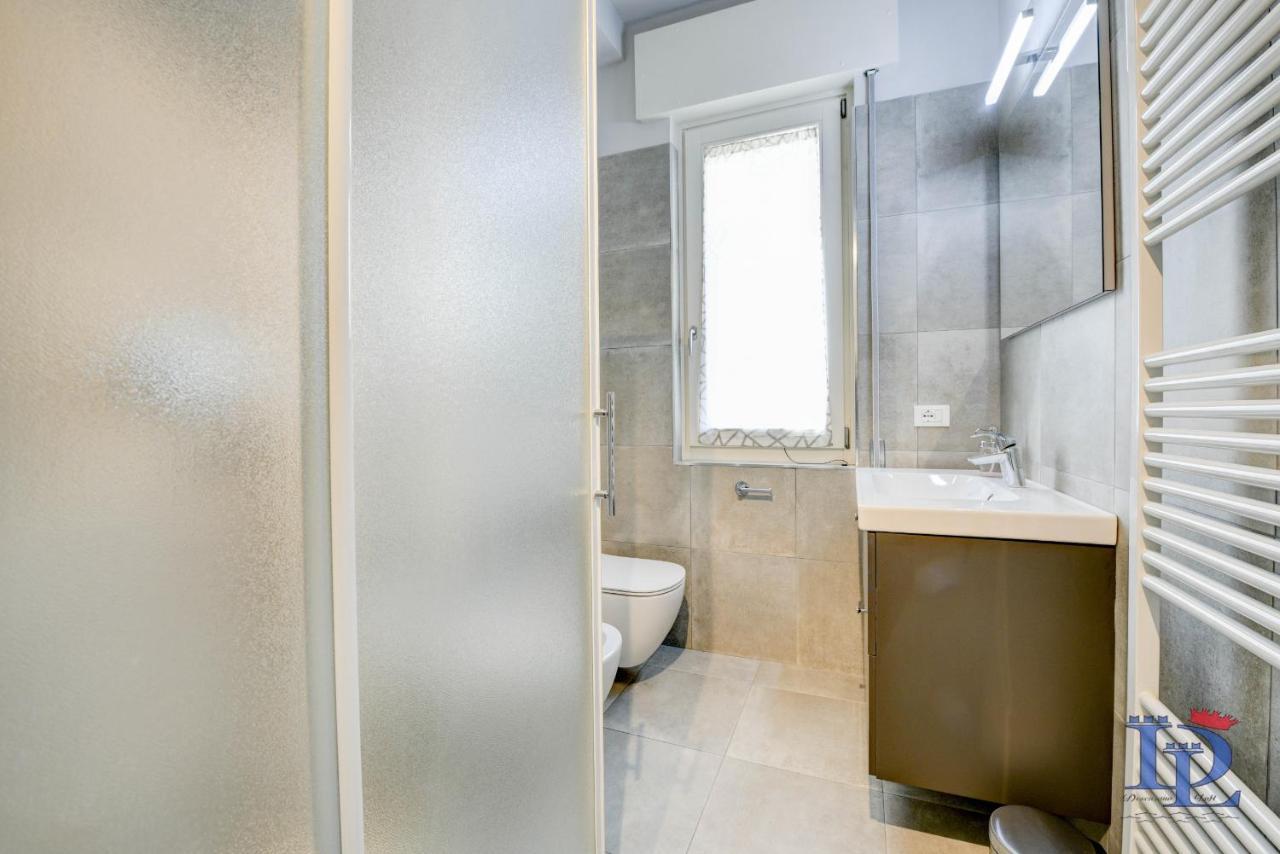 Desenzanoloft Official Partner Marriott Homes & Villas - Bacco Family Apartment Desenzano del Garda Buitenkant foto