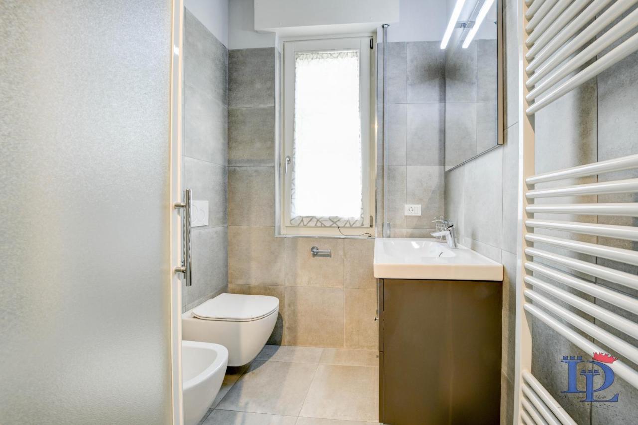 Desenzanoloft Official Partner Marriott Homes & Villas - Bacco Family Apartment Desenzano del Garda Buitenkant foto
